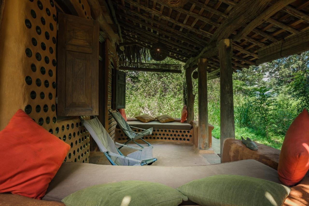 Banyan Camp Villa Hambegamuwa Exterior foto